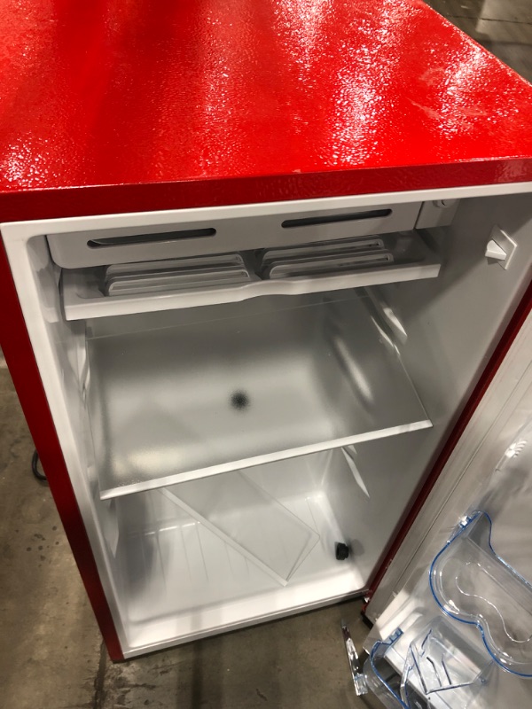 Photo 4 of *SEE PHOTOS*- Frigidaire 3.2 Cu. Ft. Retro Compact Refrigerator with Side Bottle Opener EFR376, Red