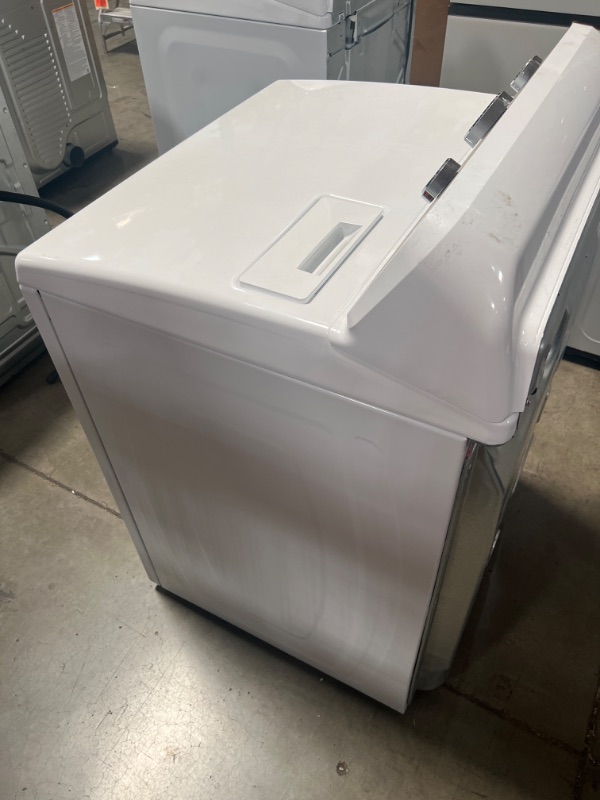 Photo 7 of Maytag
7.0 cu. ft. Vented Electric Dryer in White