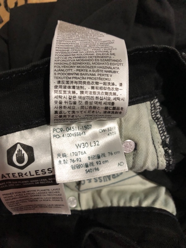 Photo 3 of LEVI STRAUSS 511 W30 L32 BLACK 