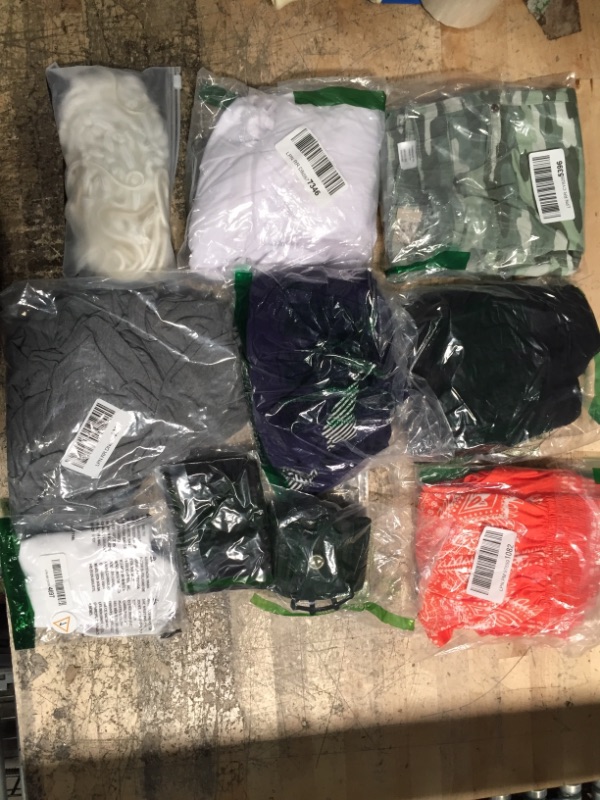 Photo 1 of 10 piece bundle of assorted clothing