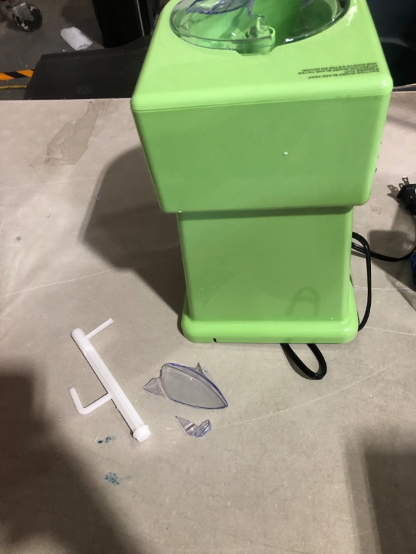 Photo 4 of * item damaged * not functional * sold for parts or repair *
 Taco Tuesday Frozen Beverage Station, 40-Oz. Capacity, Perfect For Slushies,, Lime Green