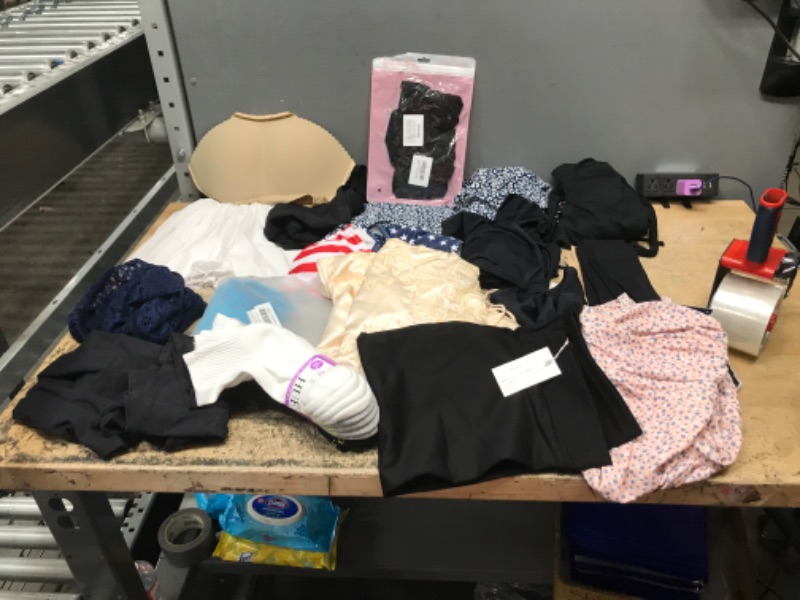 Photo 1 of BUNDLE OF ASSORTED WOMENS MEDIUM CLOTHES