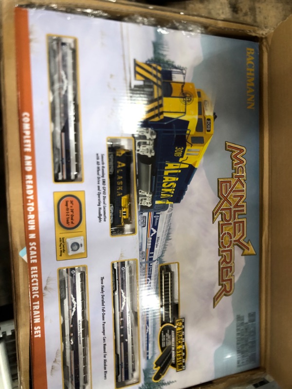 Photo 1 of Bachmann McKinley Explorer Ready to Run Electric Train Set Train Car N Scale