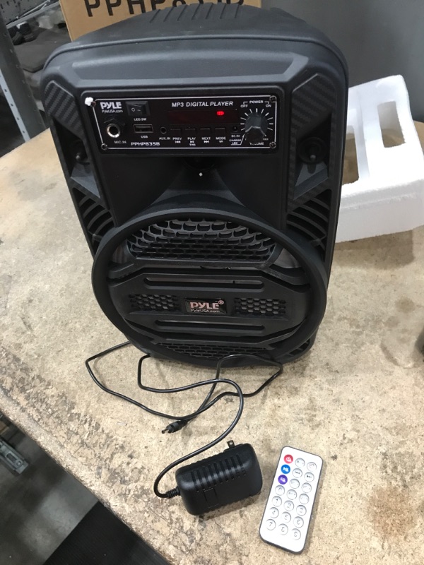 Photo 3 of ***POWERS ON*** Portable Bluetooth PA Speaker System - 300W Rechargeable Outdoor Bluetooth Speaker Portable PA System w/ 8” Subwoofer 1” Tweeter, Microphone In, Party Lights, MP3/USB, Radio, Remote - Pyle PPHP835B