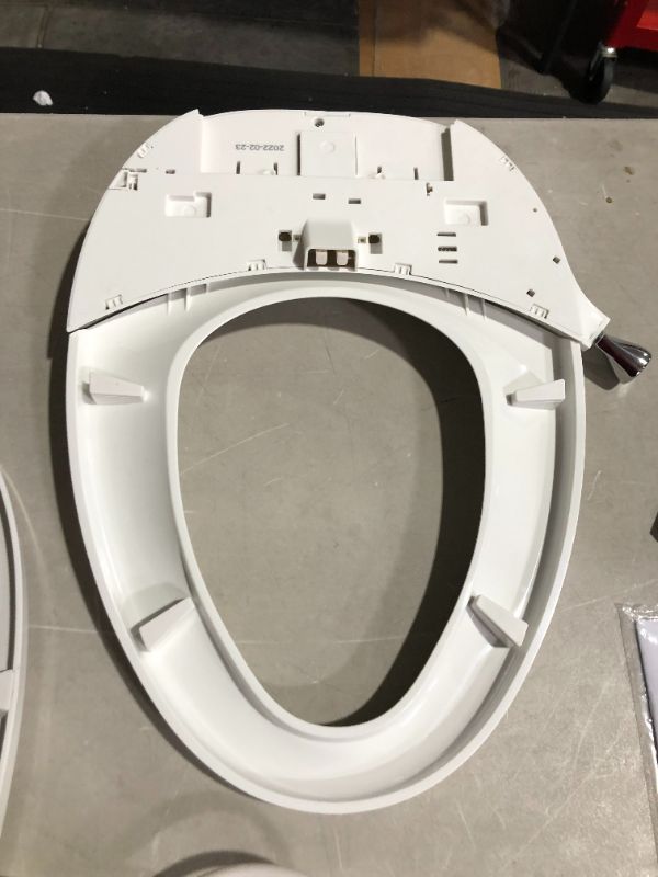 Photo 3 of ***MAJOR DAMAGE - SEE NOTES***
Purewash Elongated Manual Bidet Toilet Seat With Polished Chrome Handle