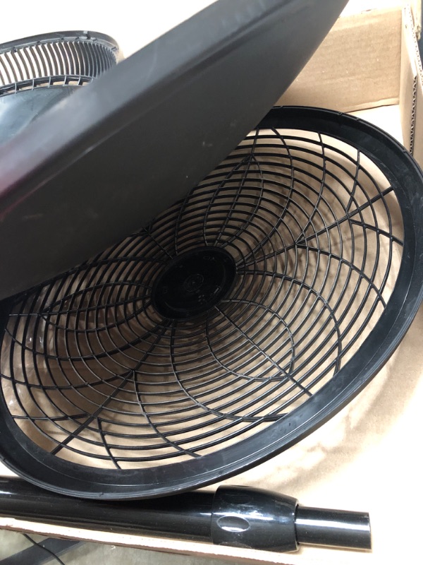 Photo 4 of ***PARTS ONLY*** ***SEE NOTES*** Lasko Elegance & Performance Pedestal Fan, 18 Inch, Black 1827