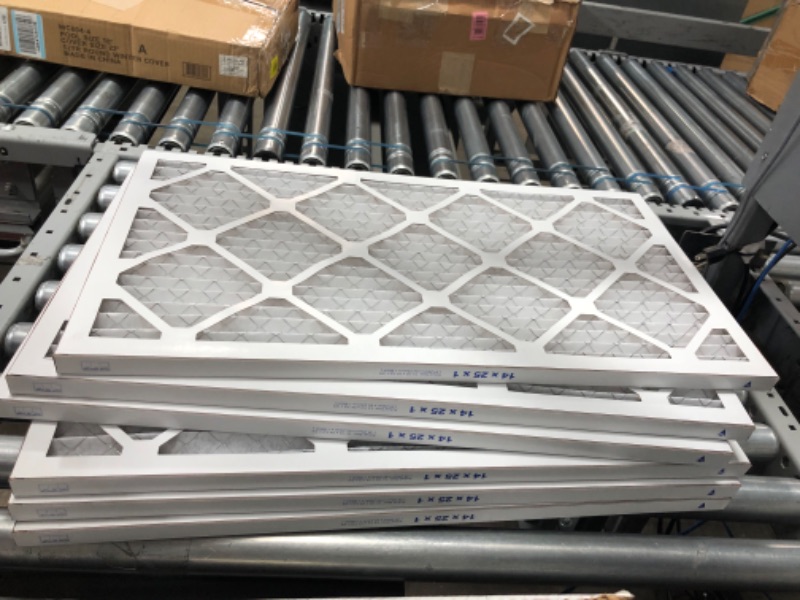 Photo 1 of 14x25x1 air filter 6 pk