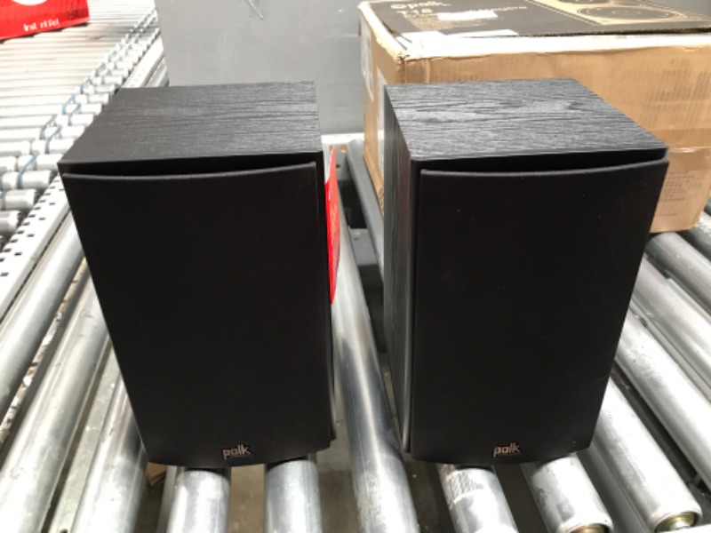 Photo 1 of Polk Audio T15 Bookshelf Speakers Pair Black