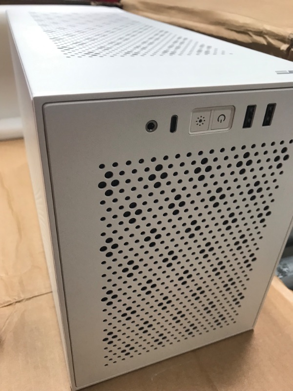 Photo 2 of darkFlash DLH21 PC Case Mini Tower Type ITX Case High Cooling Performance High Compatibility Gaming Case with USB 3.0 Type-C Interface (White)