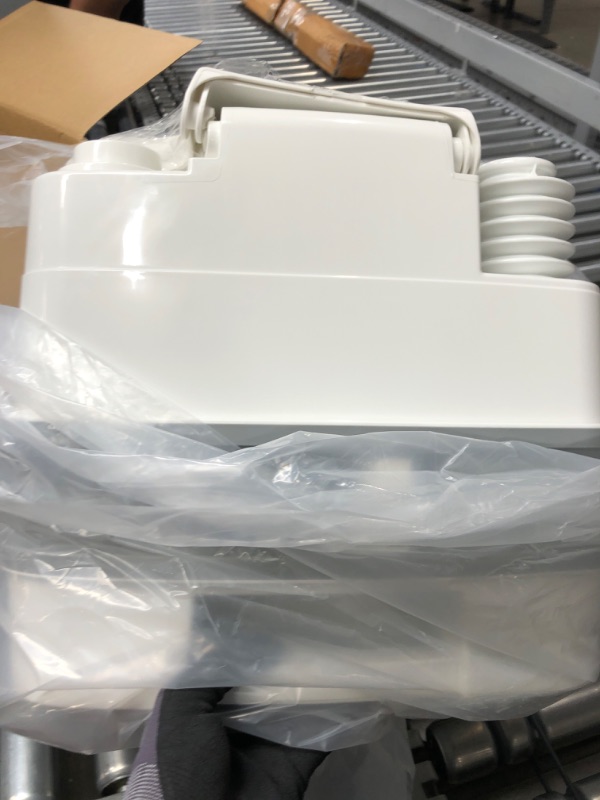 Photo 3 of Thetford 92860 Porta Potti 135 , White