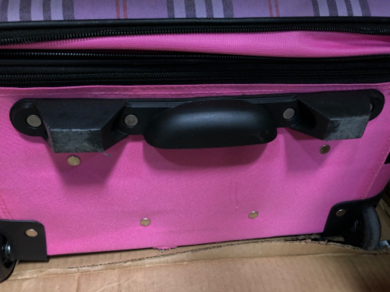 Photo 2 of **DAMMAGED/MISSING COMPONENTS***Rockland Fashion Softside Upright Luggage Set, Pink Cross, 4-Piece (14/19/24/28) 4-Piece Set (14/19/24/28) Pink Cross Frustration-Free Packaging