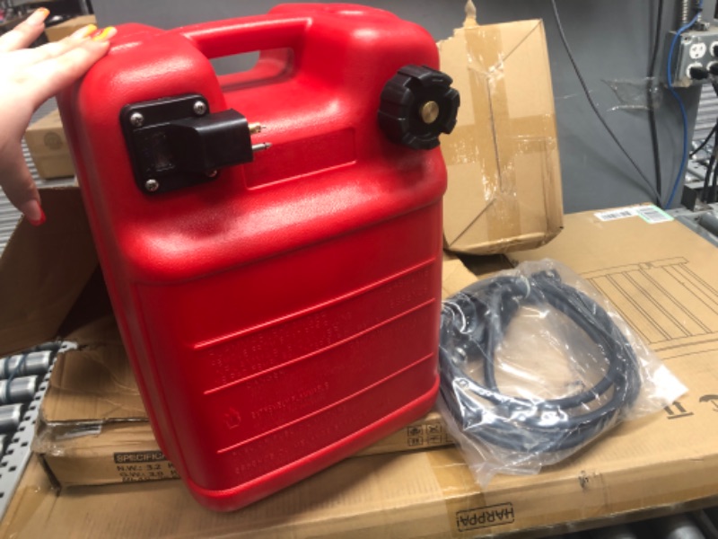 Photo 2 of 6Gallons-24L Portable Boat Fuel Tank Marine Motor Fuel Tank,with Hose Connector,for Marine Outboard Motor Red Plastic Fuel Tank