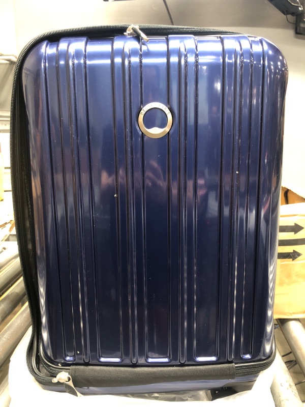 Photo 2 of CARRY-ON - 21" EXPANDABLE SPINNER
