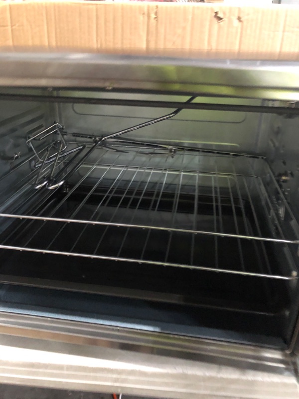 Photo 2 of * tested * works * 
Elite Gourmet ETO-4510M French Door 47.5Qt, 18-Slice Convection Oven 4-Control Knobs, 