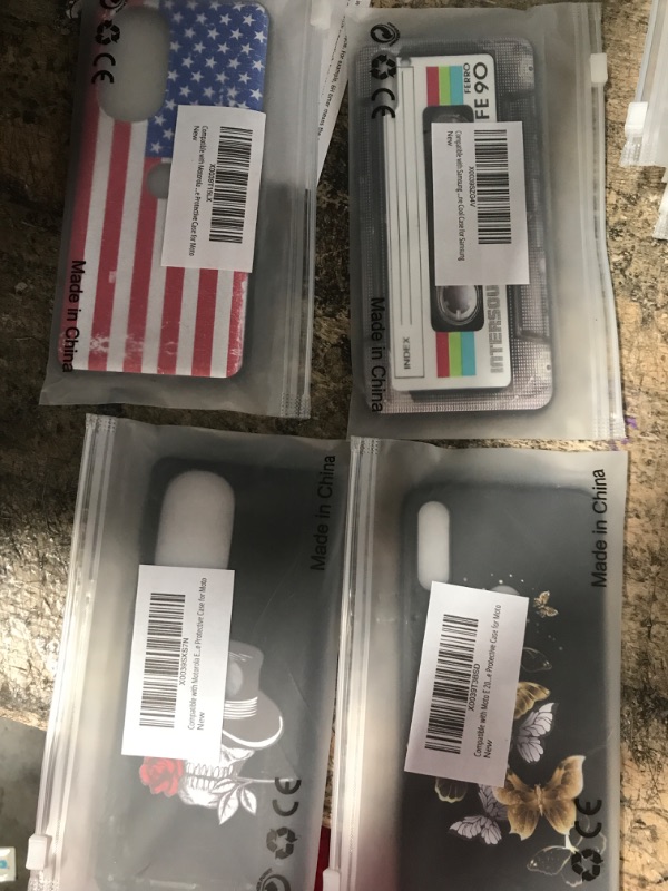 Photo 1 of Bundle of 4 Motorola samsung phone cases