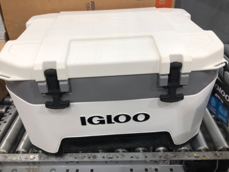 Photo 2 of Igloo BMX 52 Quart Cooler with Cool Riser Technology White Cooler