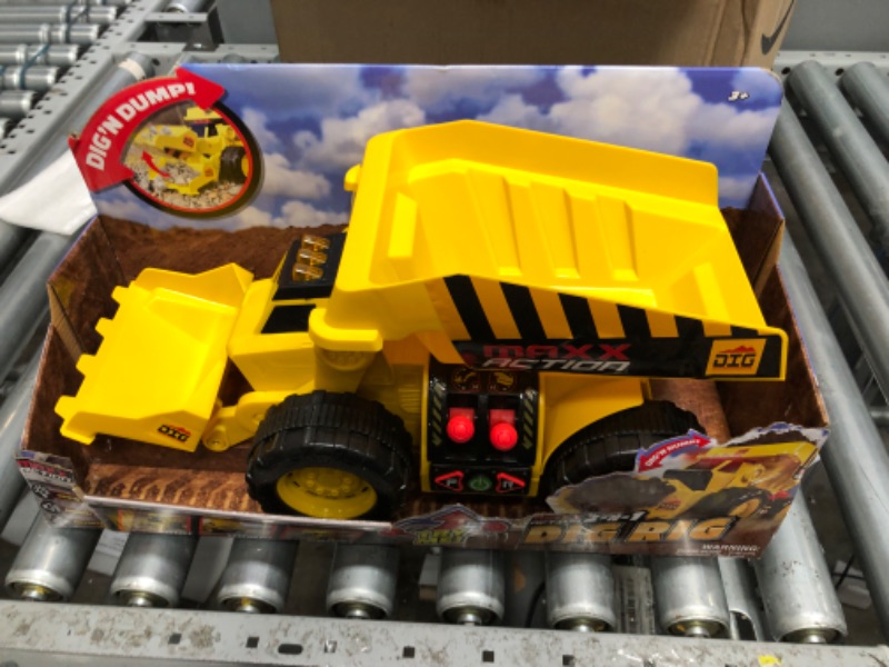 Photo 2 of Sunny Days Entertainment 2-N-1 Dig Rig – Dump Truck and Front End Loader with Lights, Sounds and Motorized Drive, Yellow, Large
