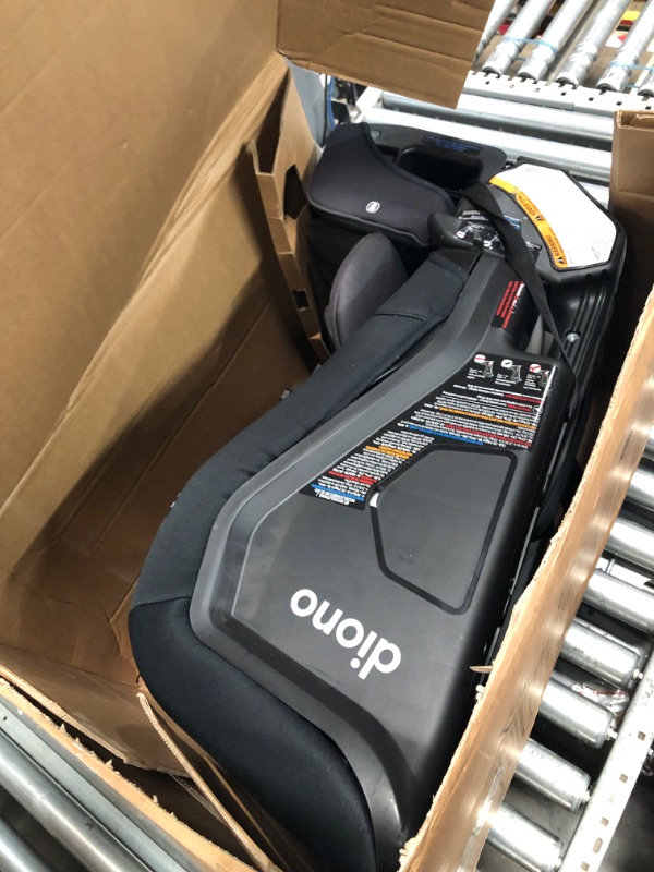 Photo 1 of Gold Revolve Slim Obsidian Convertible Car Seat Gold Revolve Slim Sensorsafe Obsidian Black