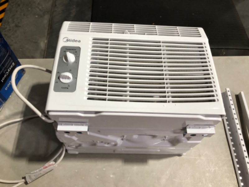 Photo 5 of ***HEAVILY USED - SEE NOTES***
Midea 5,000 BTU EasyCool Small Window Air Conditioner - Cool up to 150 Sq. Ft. 