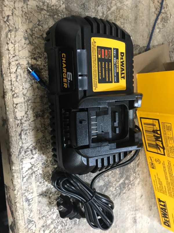 Photo 2 of DEWALT FLEXVOLT 20V/60V MAX Battery and Charger Starter Kit, Lithium Ion (DCB606C)