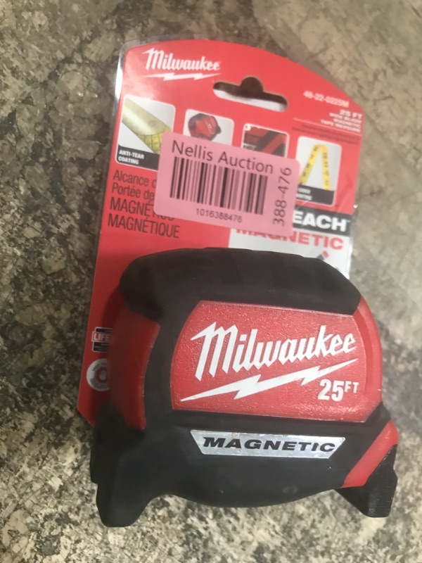 Photo 2 of 25' Milwaukee Magnetic Wide Blade Tape Measure