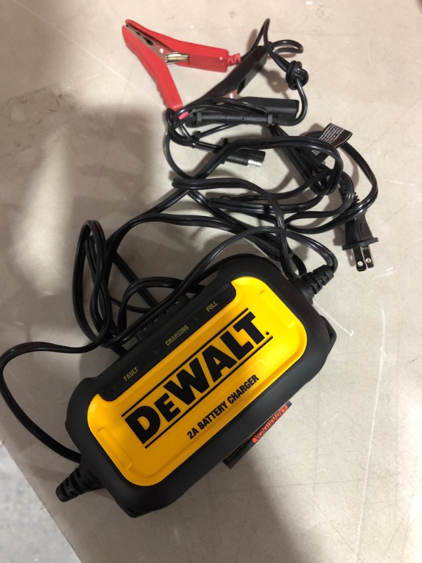 Photo 2 of * will not hold a charge *
DEWALT DXAEC2 DXAEC2 Professional 2-Amp Automotive Battery Charger and Maintainer