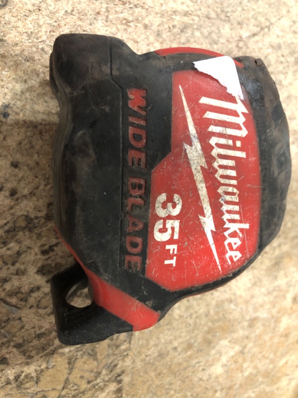 Photo 1 of Milwaukee
35 ft. x 1-5/16 in. Wide Blade Tape Measure with 17 ft. Reach