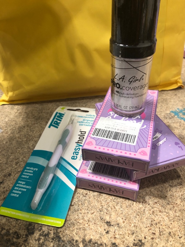 Photo 1 of 5 piece health and beauty bundle 