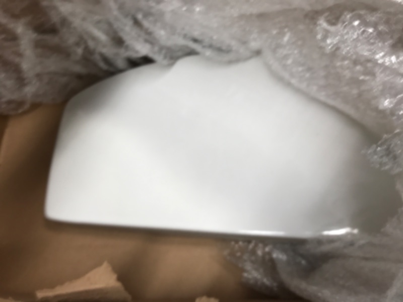 Photo 2 of (USED) American Standard 735158-400.020 Studio Replacement Toilet Tank Lid, 15.875 x 8.75 x 1.875 inches, White