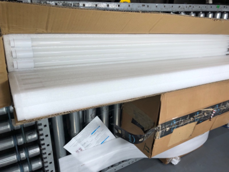 Photo 3 of 20 Pack 4FT LED T8 Hybrid Type A+B Light Tube, 18W, Plug & Play or Ballast Bypass, Single-Ended OR Double-Ended, 5000K, 2400lm, Frosted Cover, T8 T10 T12 for G13, , 120-277V, UL Listed 4 Ft | 5000k