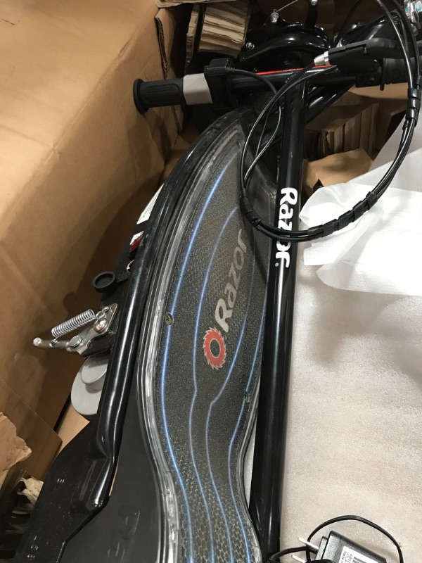 Photo 3 of **PARTS ONLY DOES NOT WORK PROPERLY** Razor E100 Electric Scooter for Kids