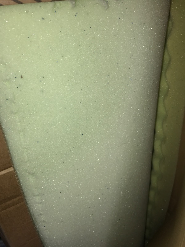 Photo 1 of 2 INCH FOAM GREEN 