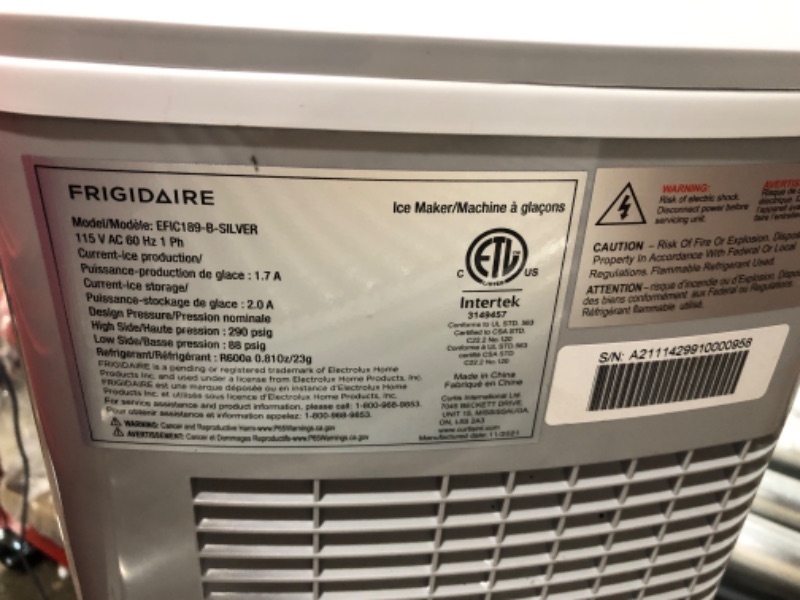 Photo 3 of ***MISSING SCOOP** FRIGIDAIRE EFIC189-Silver Compact Ice Maker, 26 lb per Day, Silver (Packaging May Vary)