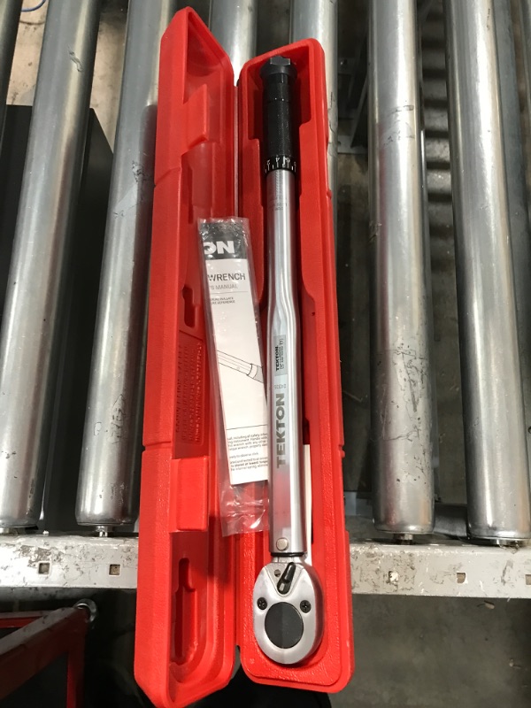 Photo 2 of * item used *
TEKTON 1/2 Inch Drive Click Torque Wrench (10-150 ft.-lb.) | 24335 1/2 Inch Drive (10-150 ft.-lb.) Wrench