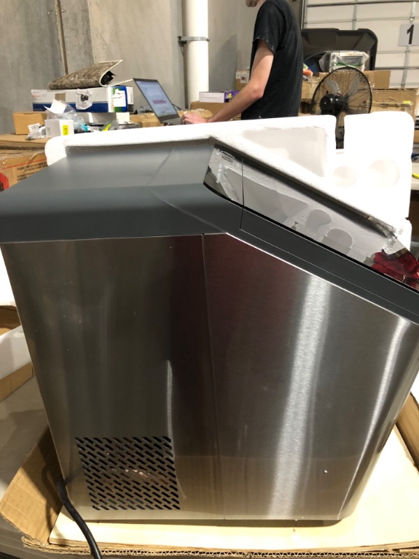 Photo 6 of * used item *
GE Profile Opal 1.0 Nugget Ice Maker| Countertop Pebble Ice Maker | Portable Ice Machine Makes up to 34 lbs. of Ice Per Day