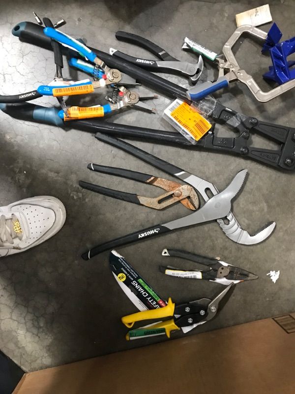 Photo 1 of 11 assorted tools
