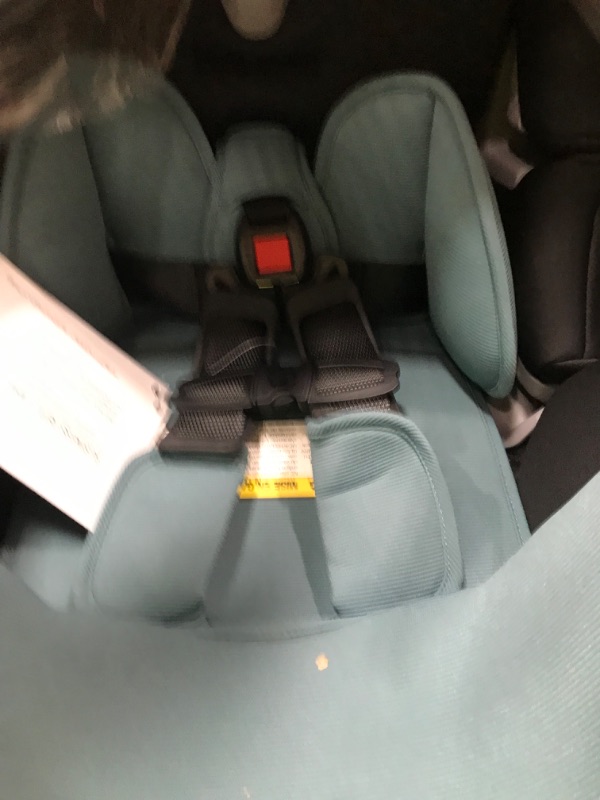 Photo 2 of **USED**  MINOR DAMAGE  Britax Boulevard Clicktight Convertible Car Seat, Green Contour SafeWash Boulevard Green Contour