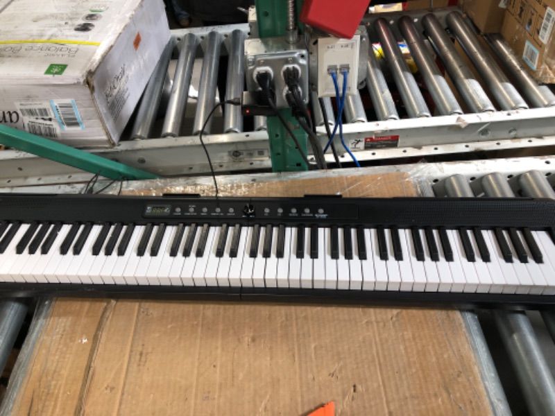 Photo 2 of ***UNKNOWN MAKE AND MODEL - POWERS ON*** DIGITAL PIANO, 88 KEY, BLACK, USB POWERED