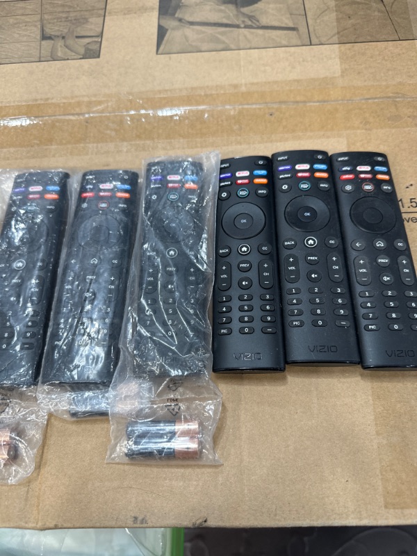 Photo 1 of Bundle of 6 Vizio TV remotes, New and used.