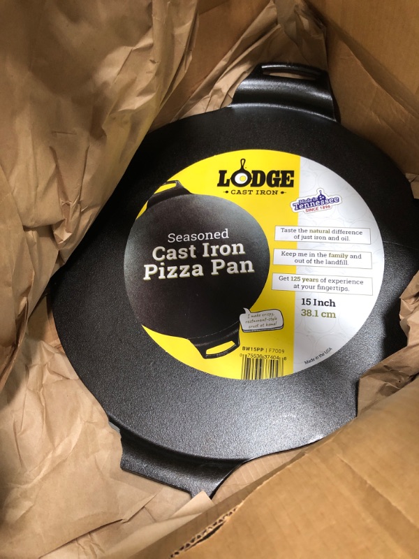 Photo 2 of 15" Cast Iron Pizza Pan