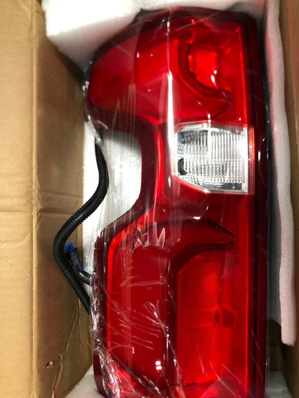 Photo 2 of Huray LED Tail Lights For Chevy Silverado 2019-2023 (Only for LED Model) Rear Brake Lamp Assembly Driver Side Driver Side(Left)