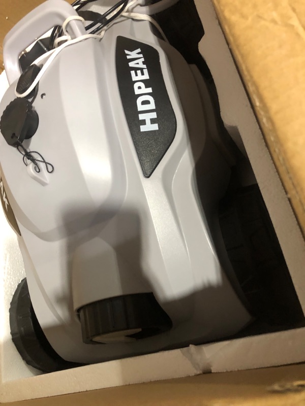 Photo 3 of [READ NOTES]
Cordless Robotic Pool Cleaner, HDPEAK Pool Vacuum Lasts 110 Mins, Auto-Parking, Rechargeable, Automatic Cordless Pool Vacuum Ideal for Above/In-Ground Pools Up to 50 feet, Grey