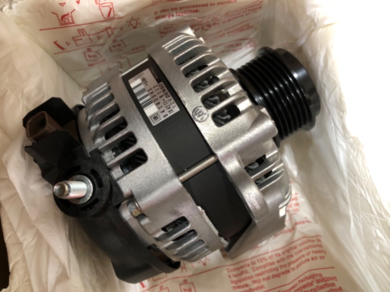 Photo 2 of ACDelco 84143543 Alternator