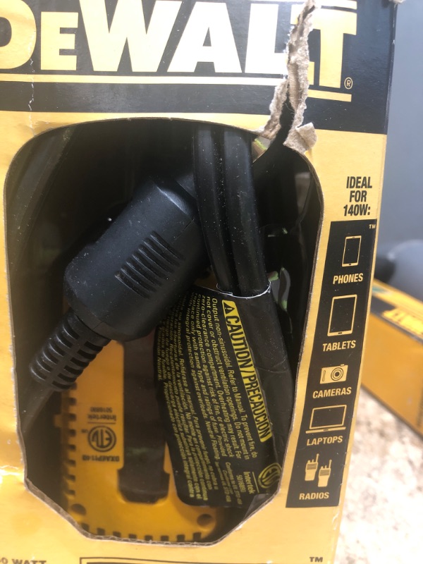 Photo 2 of DeWalt Power Inverter Dxaepi140