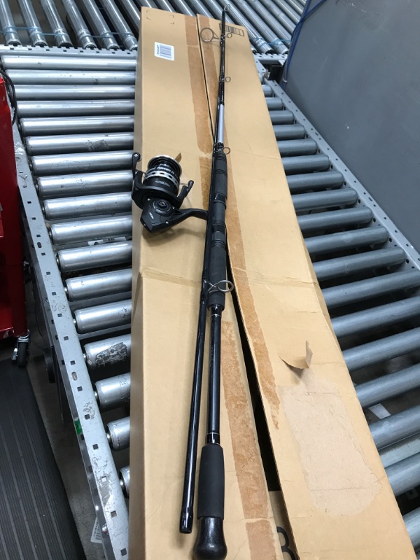 Photo 2 of **DAMAGED/USED** PENN Pursuit III & Pursuit IV Spinning Reel and Fishing Rod Combo Pursuit Iv 4000 Reel Size - 7' - Medium - 2pc