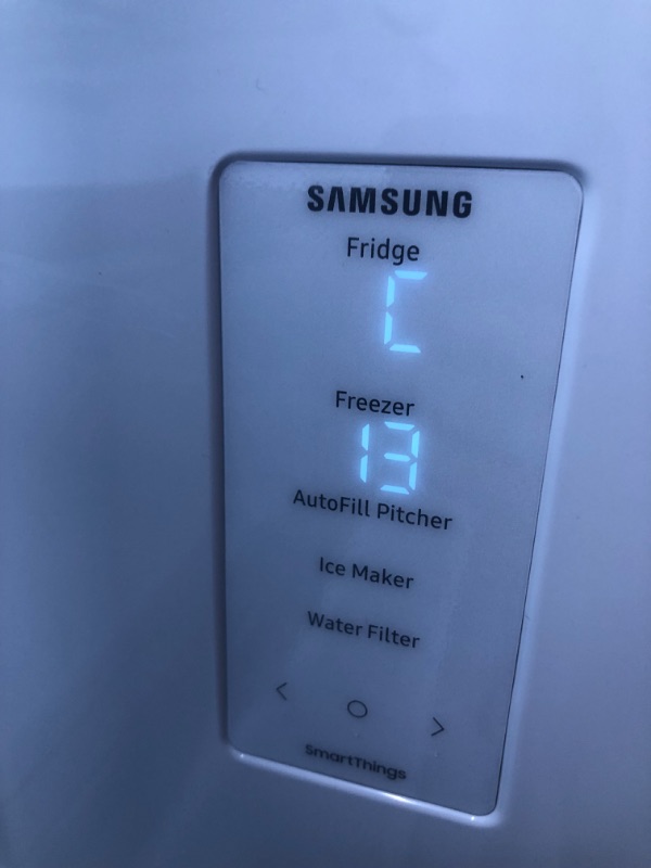 Photo 9 of Samsung Bespoke 30.1-cu ft Smart French Door Refrigerator with Dual Ice Maker and Door within Door (White Glass- All Panels) ENERGY STAR
