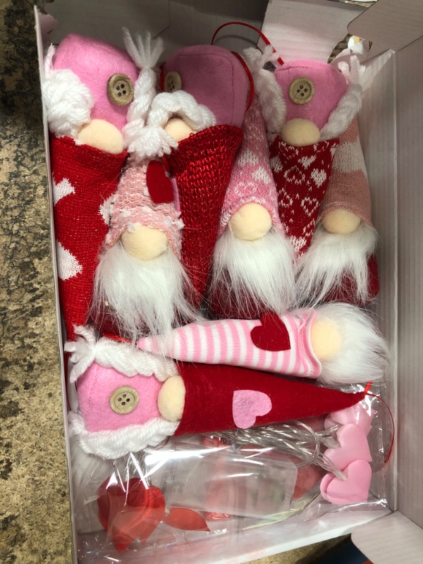 Photo 2 of 10pcs Decor Plush Set Love for Valentine's Day Mother's Day Marriage Proposal Ceremony and Birthday Party Gift,with 8pcs Handmade Hanging Gnomes,Lights and Banner, Pack into Gift Box,Cute Pink
