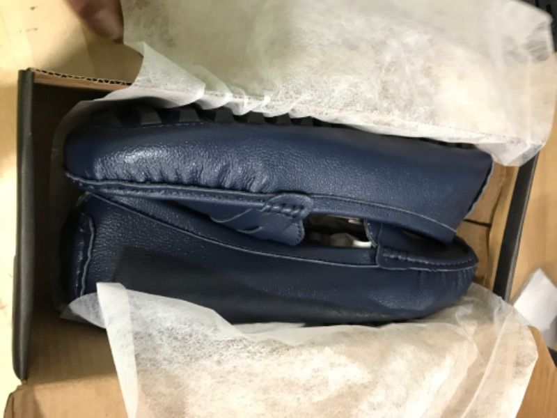 Photo 2 of (USED) Artisure Women's Classic Genuine Leather Penny Loafers Driving Moccasins Casual Slip On Boat Shoes Fashion Comfort Flats BLUE 10
