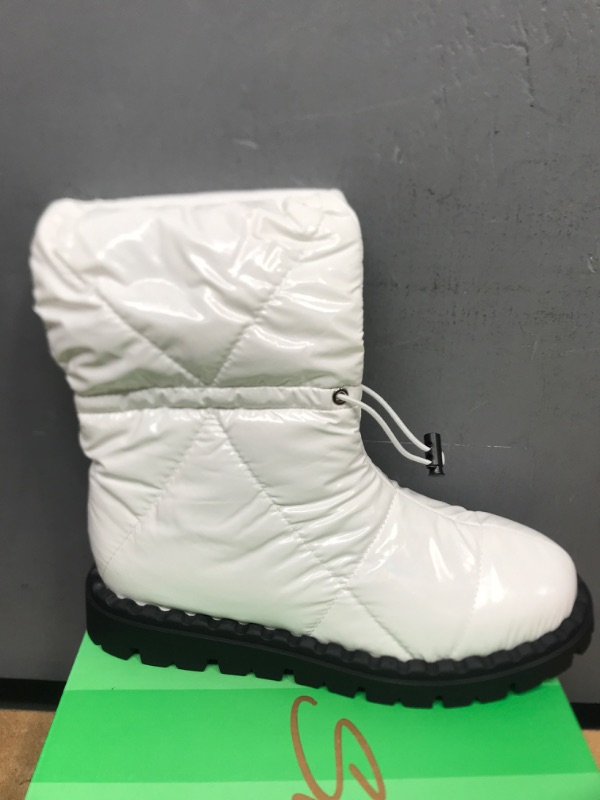 Photo 1 of  Ladies Boots? Women's Ankle Boots Snow Boots Winter Warm Wool Insole Snow Boots Women's Short Boots Women's Platform Boots (Color : White, Size : 7.5