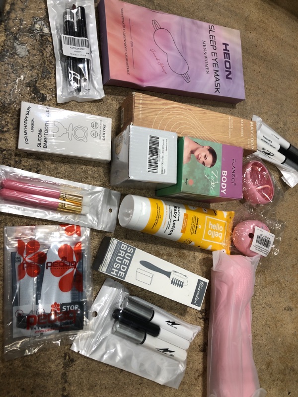 Photo 1 of Bundle of 15- assorted self care items/ makeup 